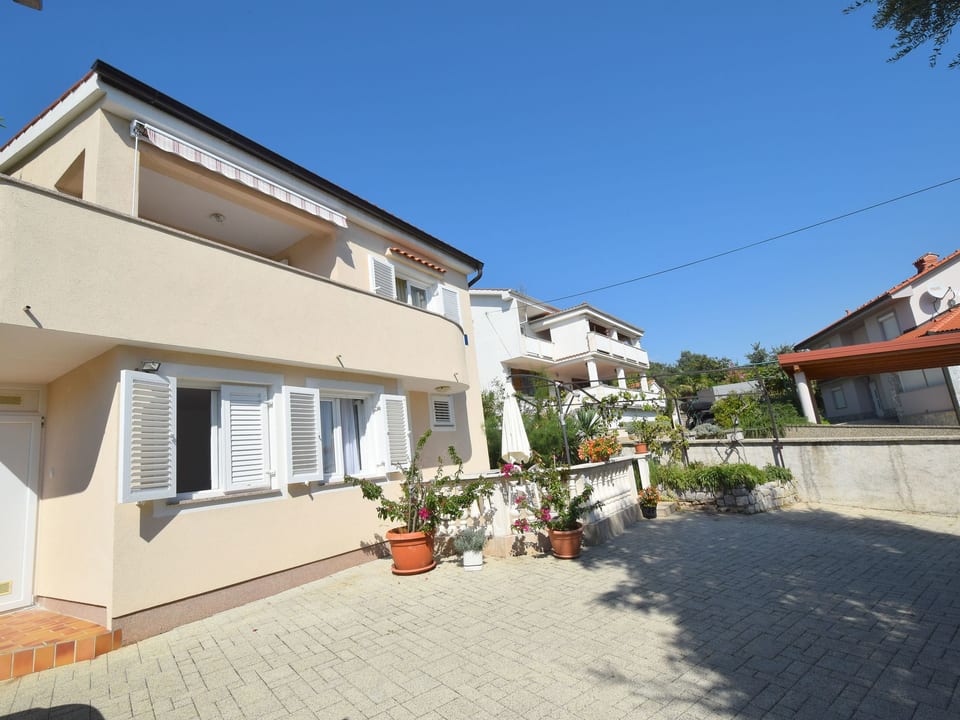 Julia1 mit eigenem Balkon - Čižići