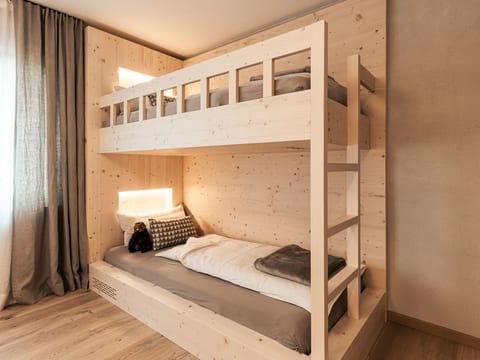 Apart  Bieles NEU