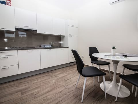 Aurea 5 Modernes Apartment direkt am Meer