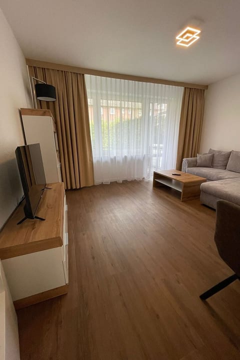 Kernsanierte Ferienwohnung in ruhiger und zentraler Lage