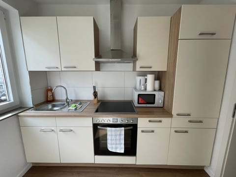 Kernsanierte Ferienwohnung in ruhiger und zentraler Lage