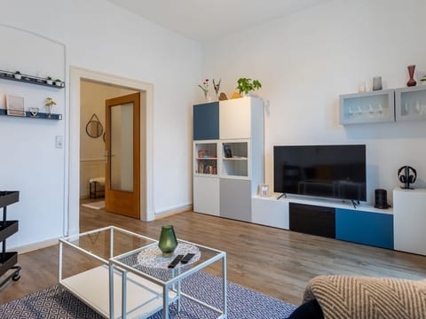 Apartment 54