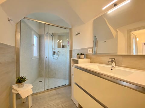 Casa Rosa Tre, 45 Quadratmeter Wohnung und Parkplatz
