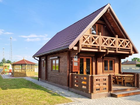 Landhaus mit Garten, Grill und Terrasse