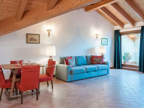 Penthouse - Doppelbett und Doppelschlafcouch