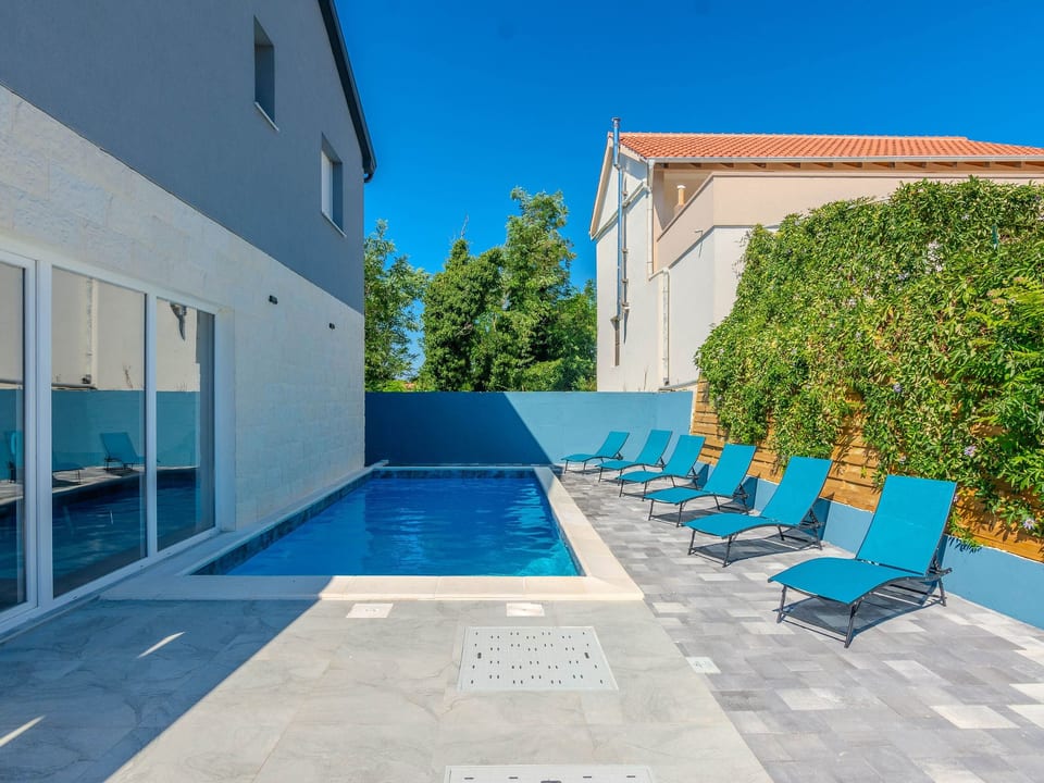 Villa Tonina - Vir