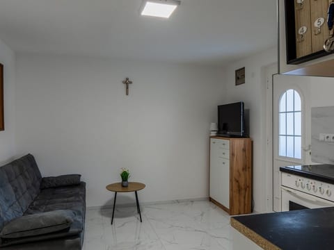 Apartment Kristija 1