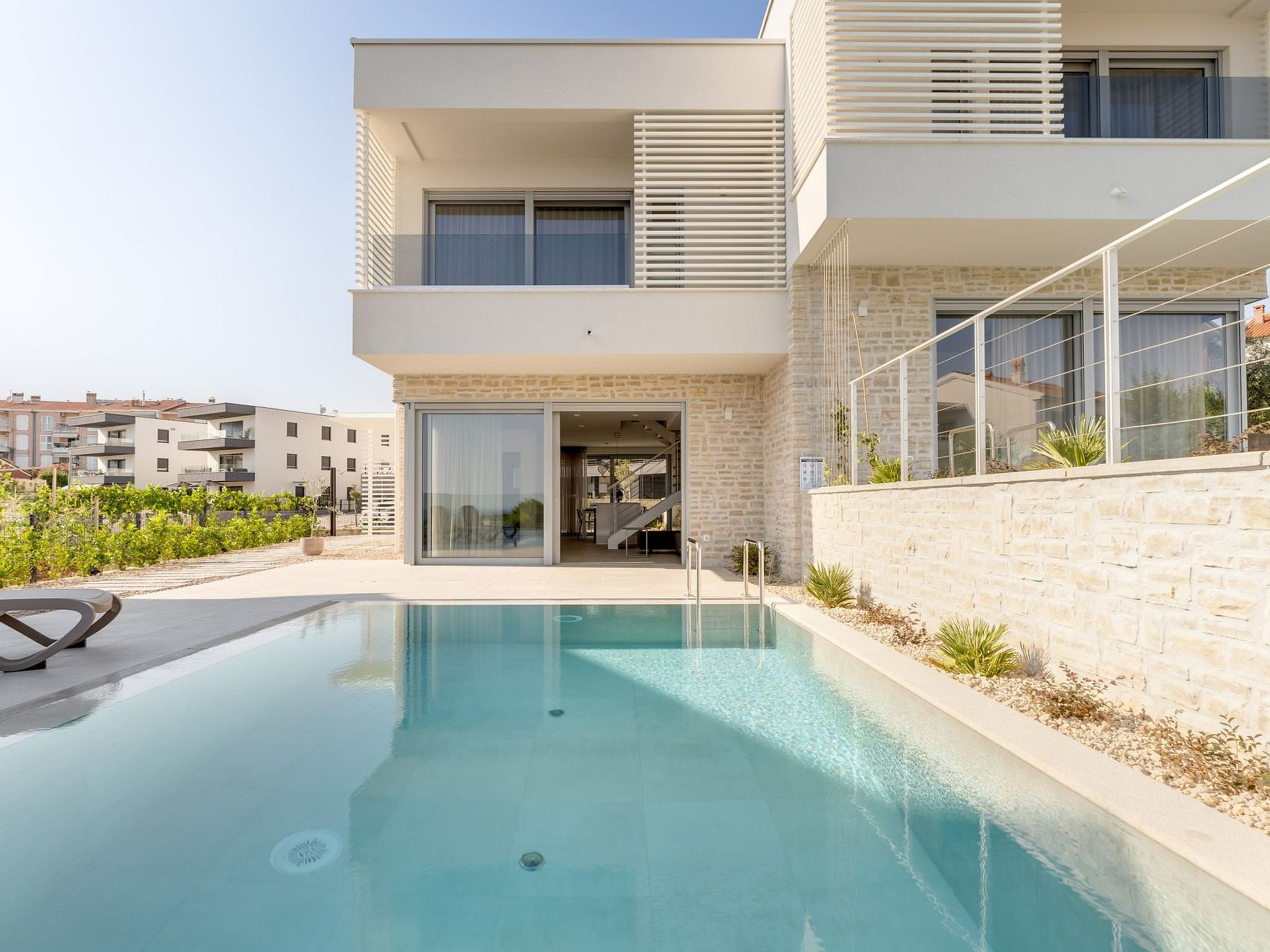 Neue moderne Villa "Smokva 1" mit Pool