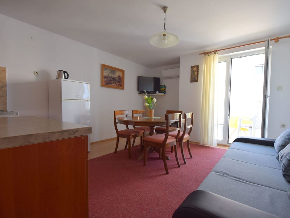 Ferej 2 - Njivice