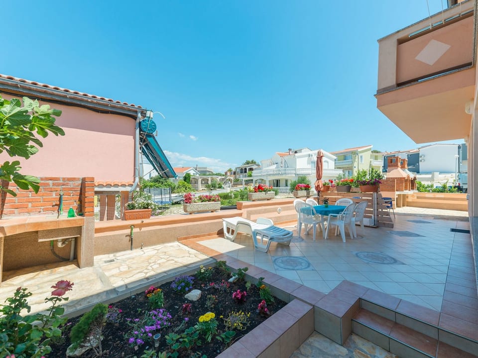 Apartment Hudic 1 - Vir