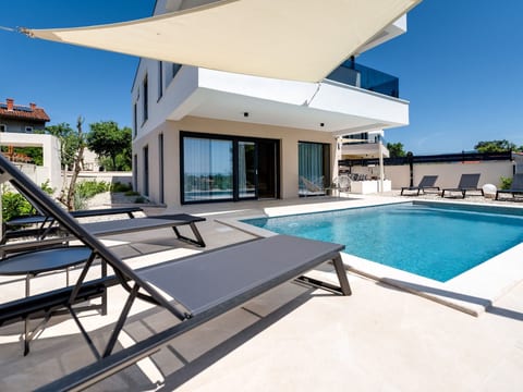 Ferienvilla "vila Mirakul" mit privatem Pool
