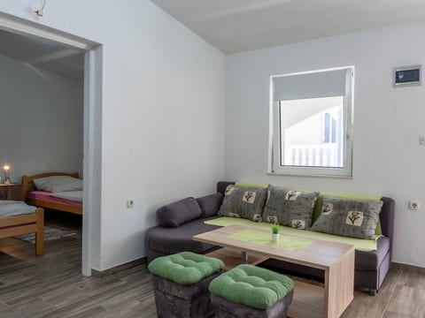 Apartment Tusla 4
