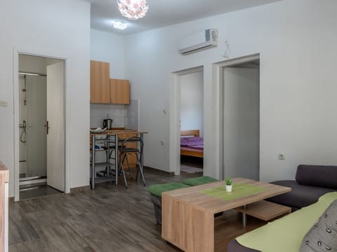 Apartment Tusla 4