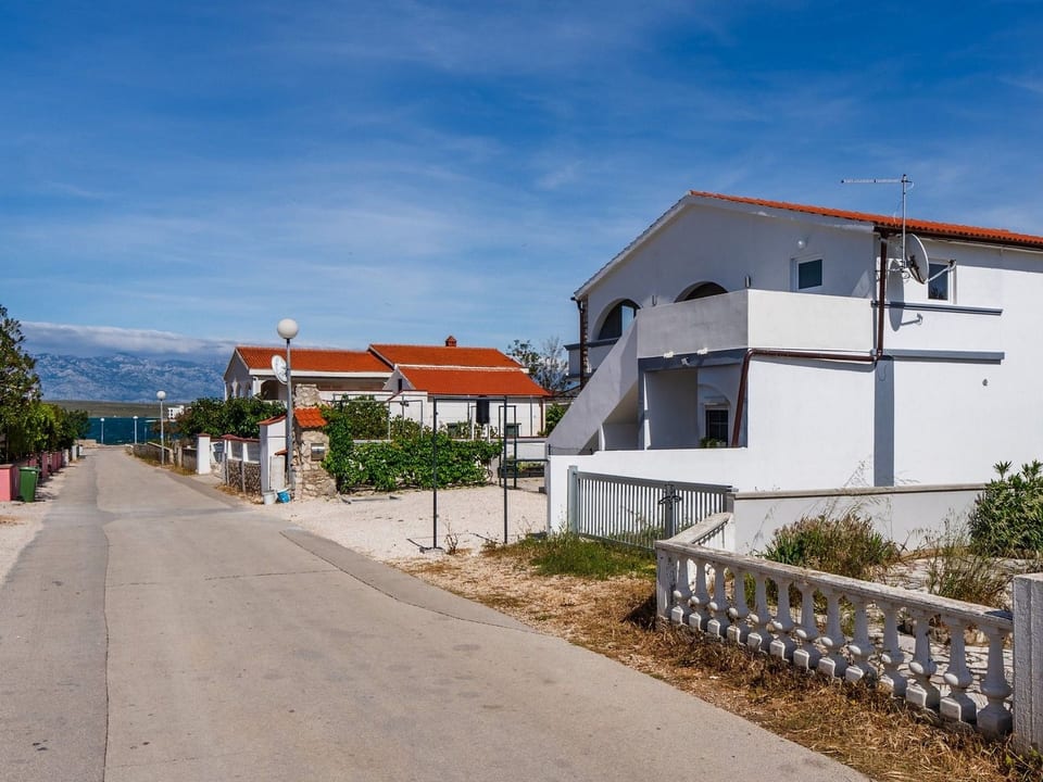 Apartment Simic - Vir