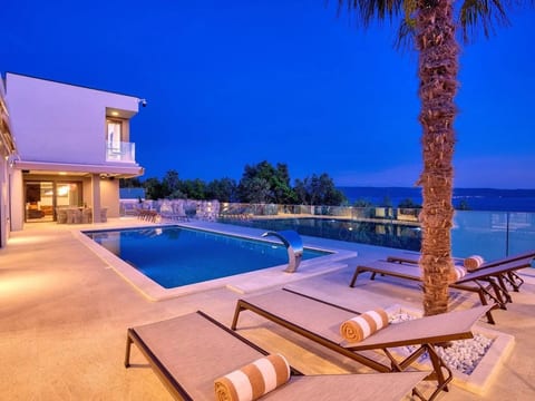 Exklusive Villa Magic mit beheiztem Pool und Sauna