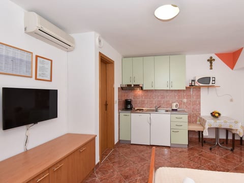 Apartment Ledinko 2