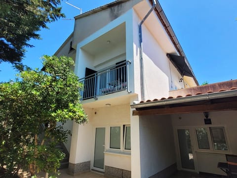 Wohnung Loncar