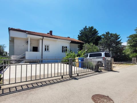 Wohnung Loncar