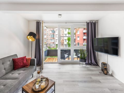 Appartement in Südfriedhof mit Großem Balkon