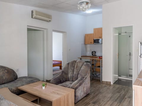 Apartment Tusla 3