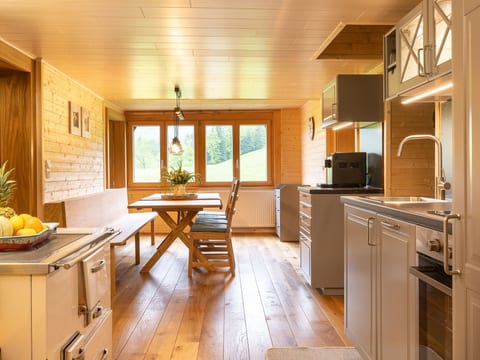 Liebevoll sanierte Wohnung in einem alten Bregenzerwälderhaus