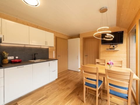 Neue Ferienwohnung in Schwarzenberg mit Garten und Grill