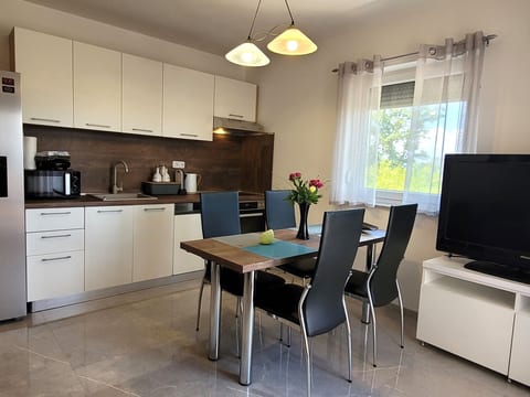 Apartment Dani 1