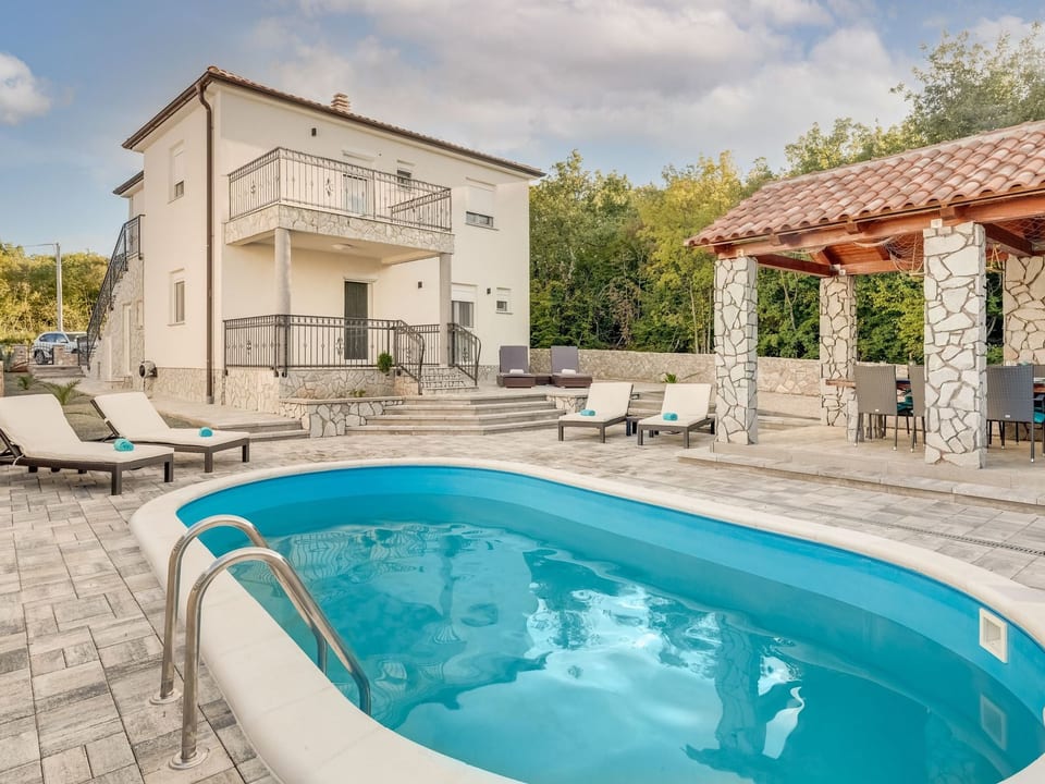 Neue Villa mit Pool und Meerblick - Čižići