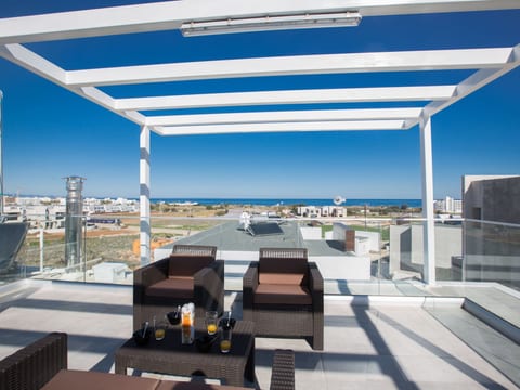 Protaras Olivine Villa mit Pool und einem Dachgarten