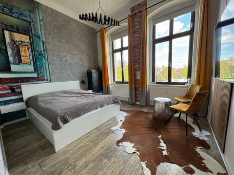 Design Apartment I, hell, 35 Quadratmeter, Zentral zu Grenze Altstadt Park, Gra