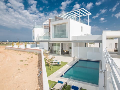 Protaras Villa mit privatem Pool und Dachgarten