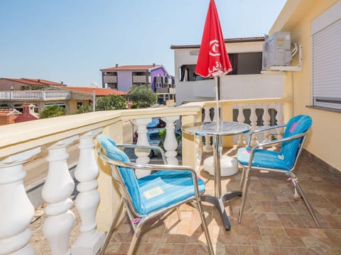 Apartment Delic Pejic 2