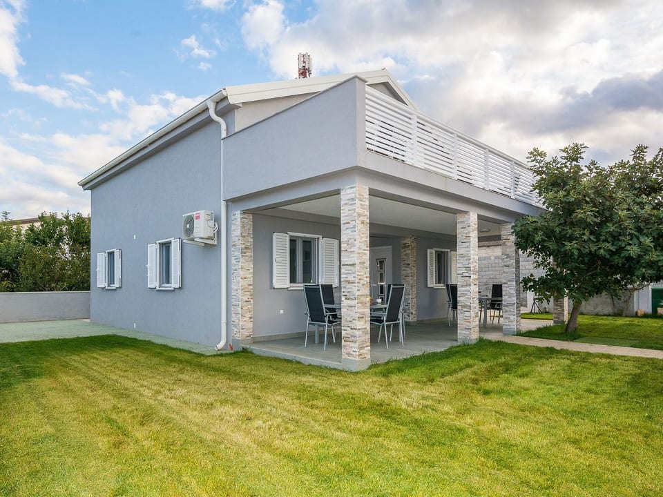 Apartment Kosic 1 - Vir