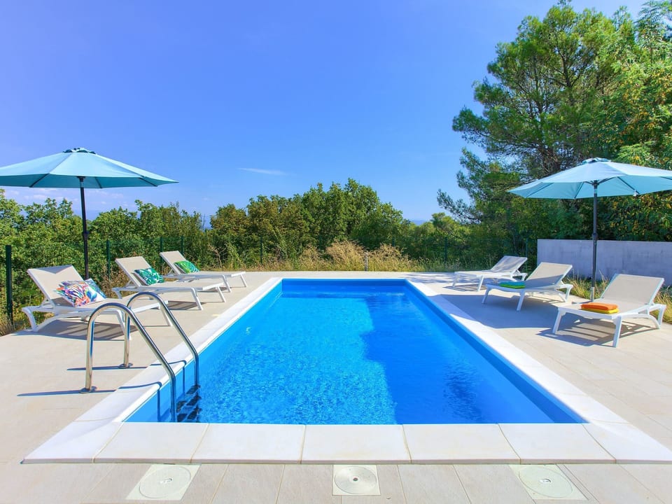 Villa Olivia con piscina privada - Krk