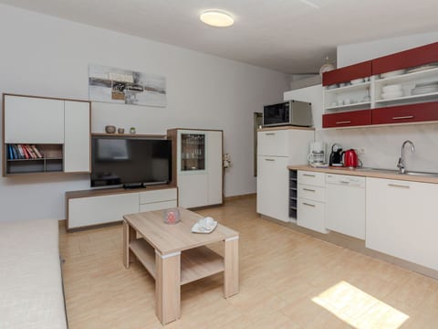 Apartment Tukara 2