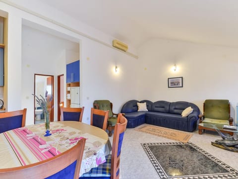 Apartment Pavlak 2