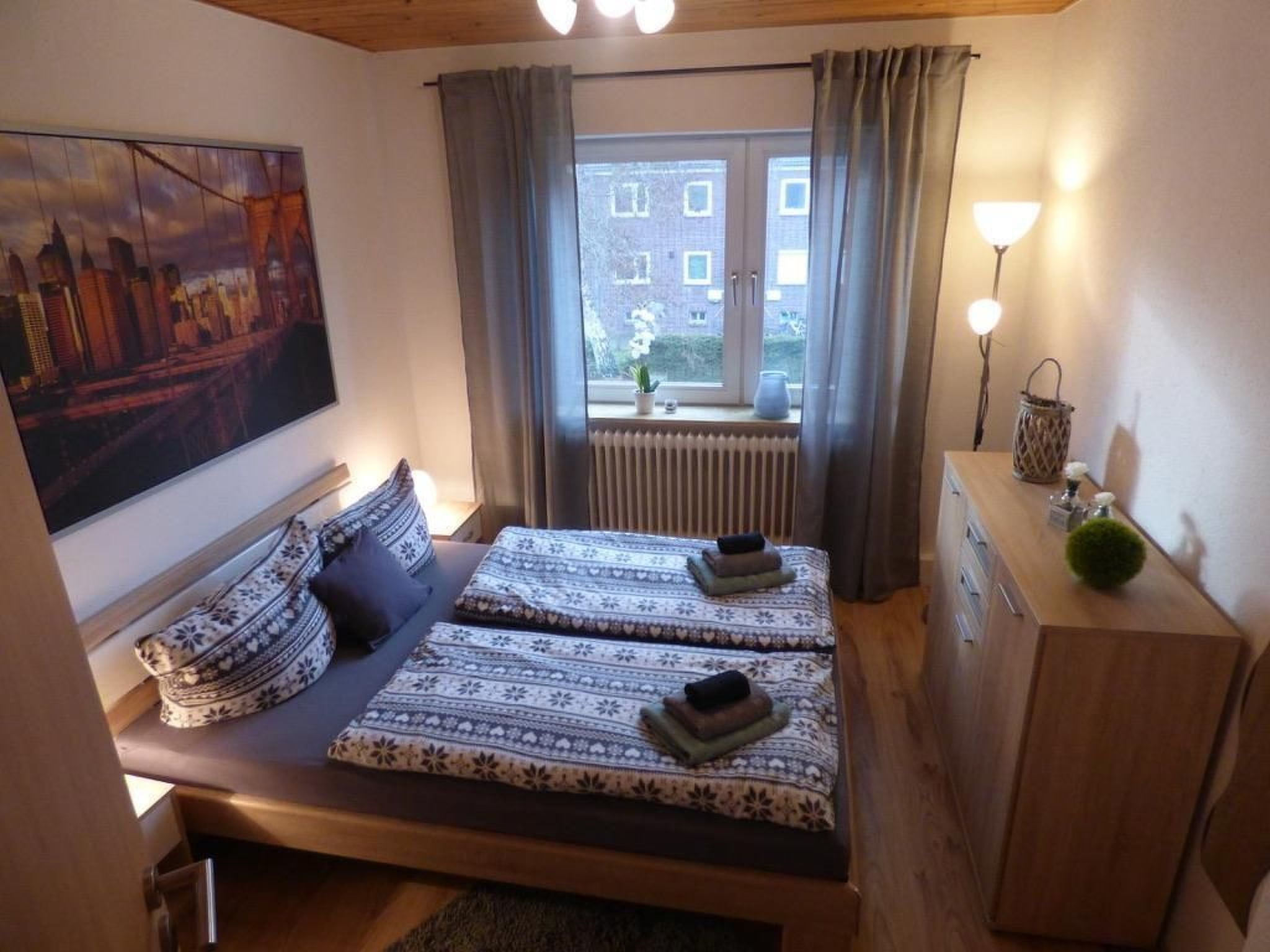 Große Ferienwohnung in Voslapp mit Garten