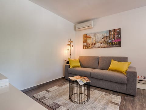 Apartment Basic Vesna 1