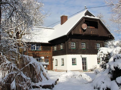 DC. Goisern
