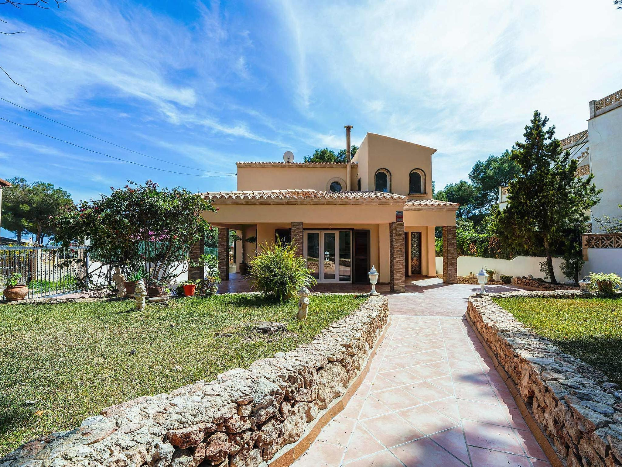 mit Privatpool für 5 Personen  + 1 Kind ca. 210 m&sup2; in Cala Pi, Balearen (M
