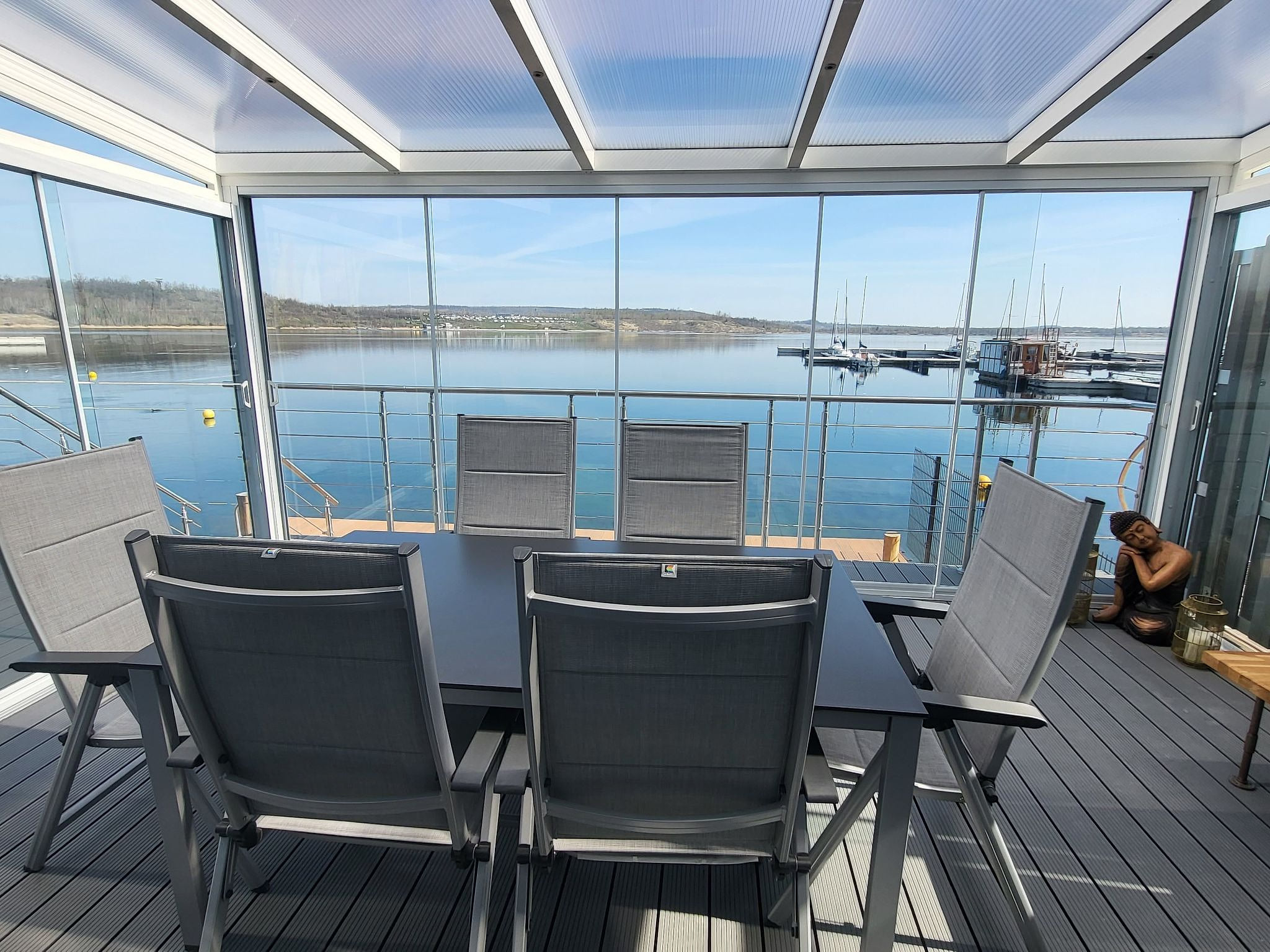 Seehaus Pippa mit Sauna und Whirlpool direkt am See