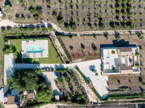 Wohnung in Noto mit Terrasse, gemeinsamem Pool und Garten