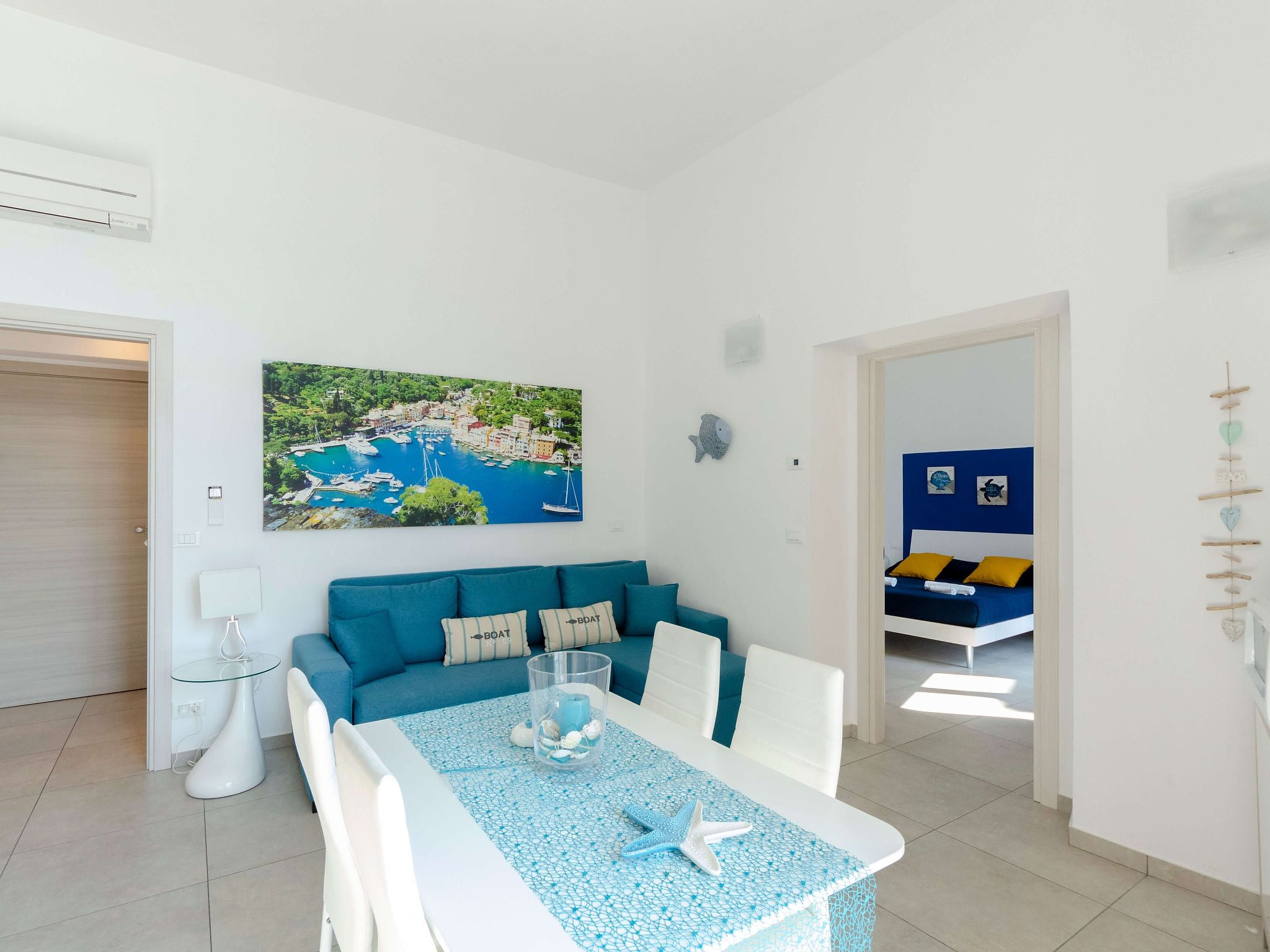 Wohnung mit Meerblick und privater Garage