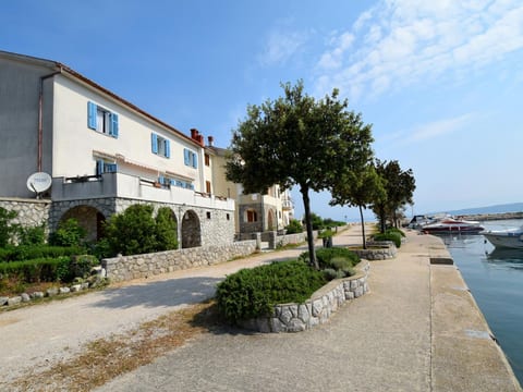 Zimmer Keti 1