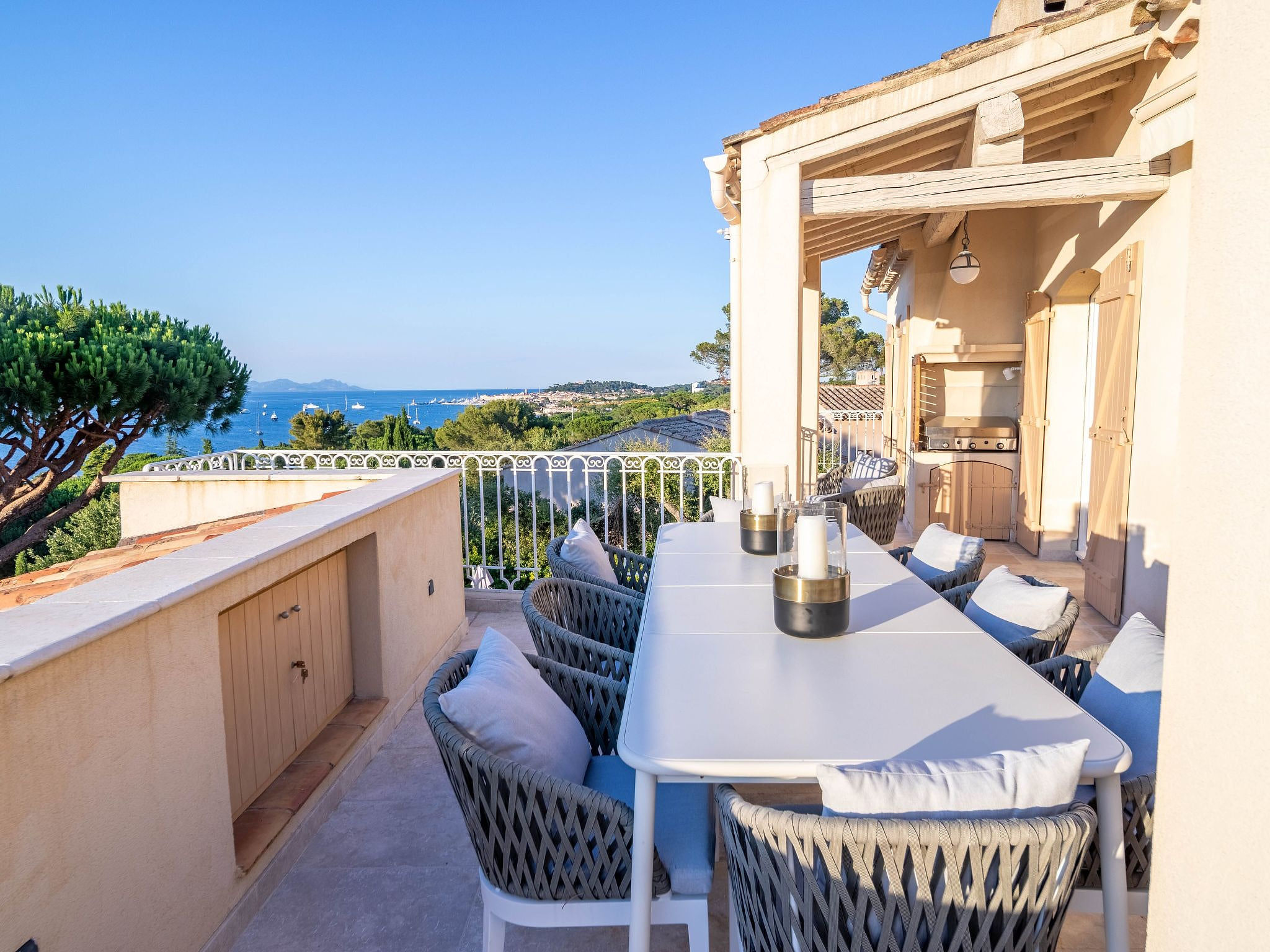 Villa "Marguerite" mit eigenem Garten und Terrasse