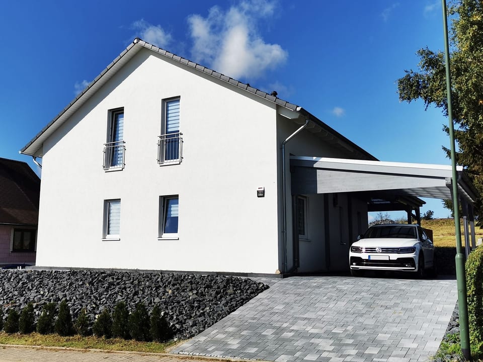 Hermosa casa de vacaciones en Frauenwald con jardín, terraza y parrilla - Ilmenau