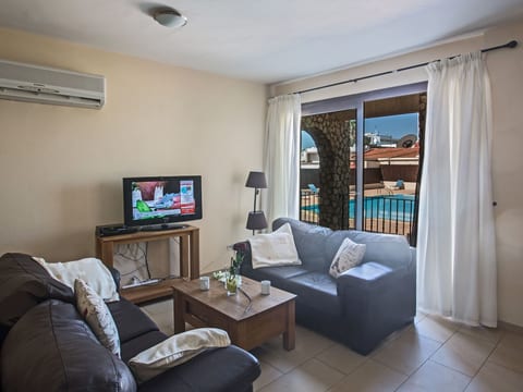 Geräumige Wohnung mit Gemeinschaftspool