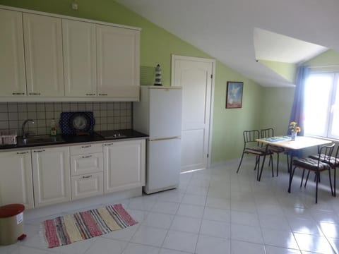 Appartement Minea B mit herrlichem Meerblick