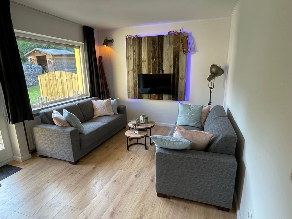 Renovierte Wohnung in Schwalefeld mit Garten, Terrasse und Grill - Willingen