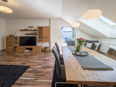 Wohnung in Lerchenberg mit Großer Terrasse